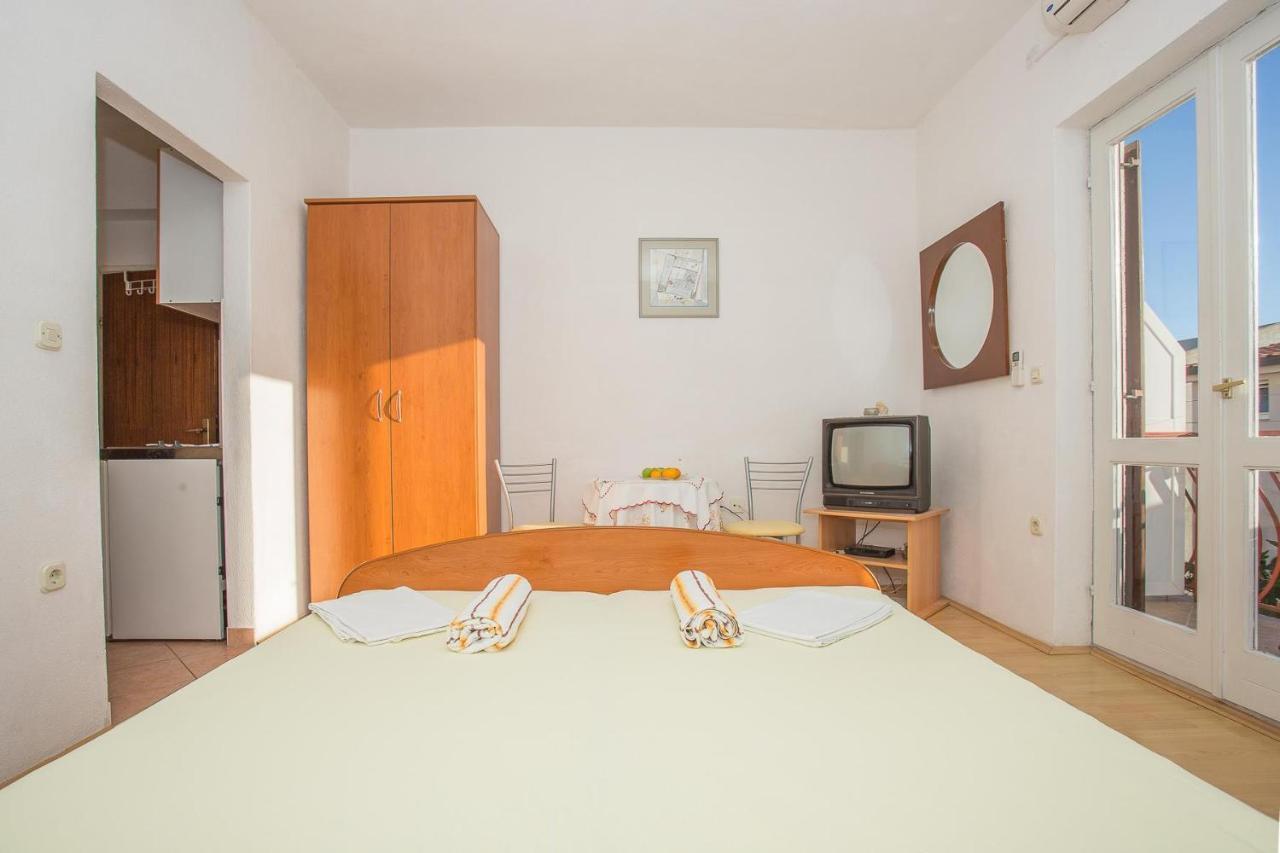 Apartments Nuic 748 มาคาร์สกา ภายนอก รูปภาพ
