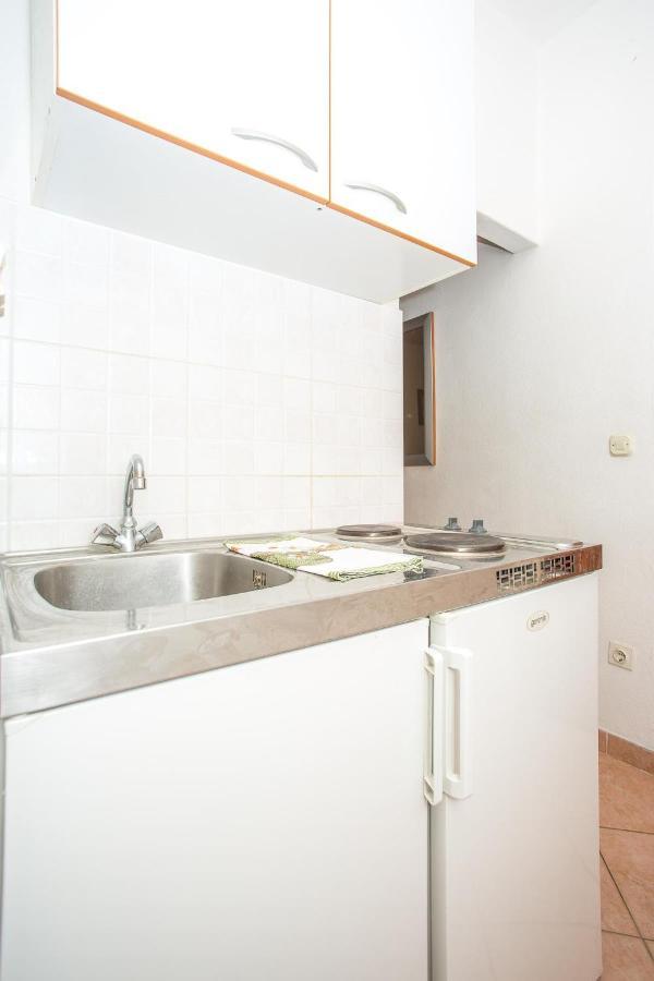Apartments Nuic 748 มาคาร์สกา ภายนอก รูปภาพ