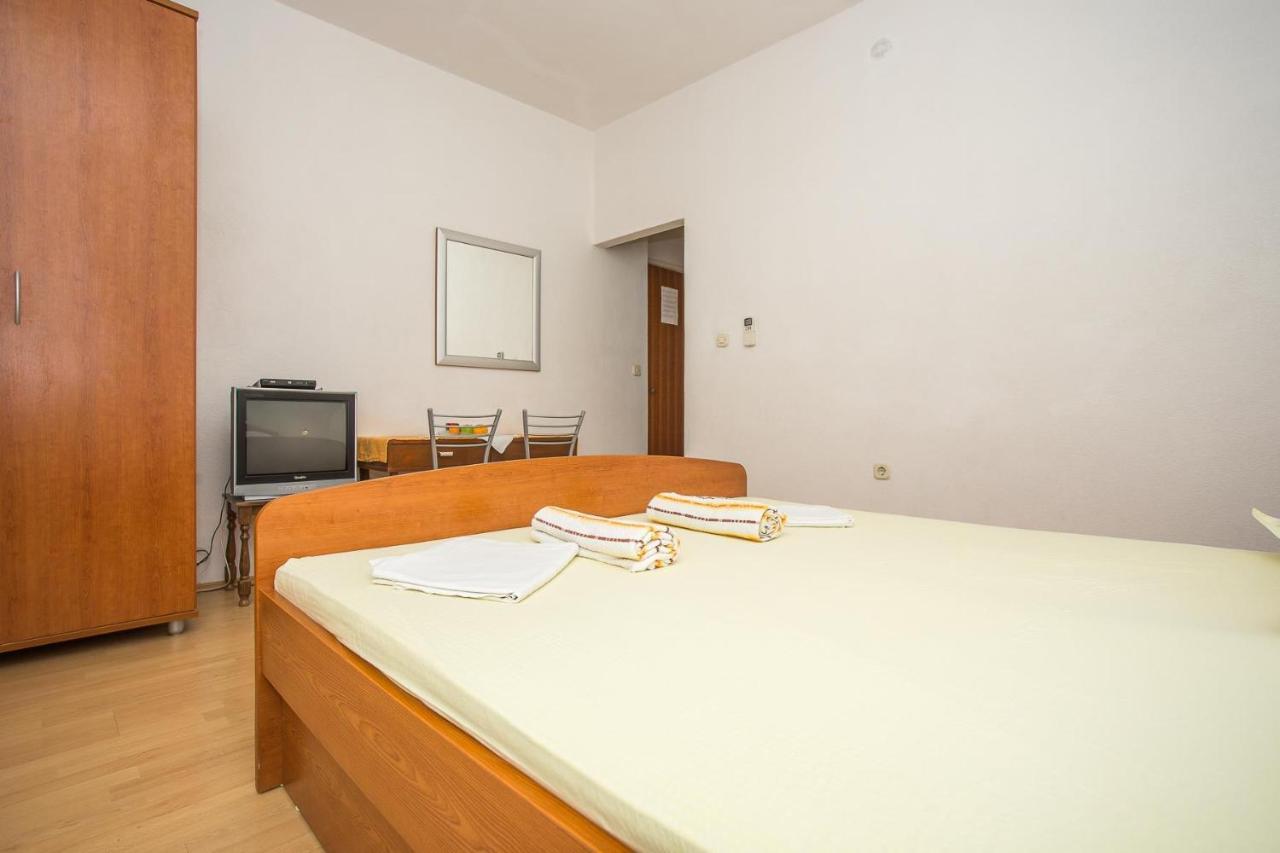 Apartments Nuic 748 มาคาร์สกา ภายนอก รูปภาพ
